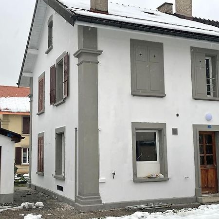 ブロ Charmante Maison Mitoyenneヴィラ エクステリア 写真