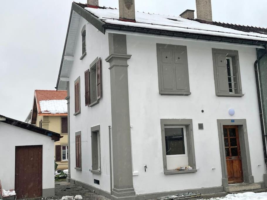 ブロ Charmante Maison Mitoyenneヴィラ エクステリア 写真