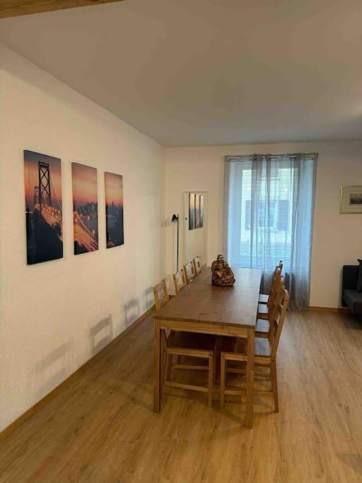 ブロ Charmante Maison Mitoyenneヴィラ エクステリア 写真